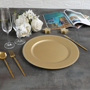 Assiettes de fête rondes en plastique de 13 pouces, décoratives, dorées, argentées, de différentes couleurs, pour la décoration de la maison, des mariages et des fêtes - Product Image 4
