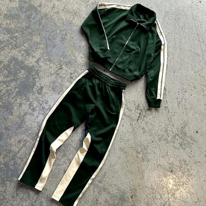 Fabricante de Ropa Meilin, Trajes Deportivos Personalizados con Tu Marca, Trajes Deportivos para Hombre de Alta Calidad, Ropa Deportiva Lisa para Calle - Product Image 1