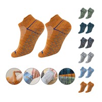 Chaussettes de sport sans couture, antidérapantes et respirantes, fabricant professionnel de chaussettes de trampoline, chaussettes de yoga d'intérieur pour hommes et femmes, chaussettes en coton pur