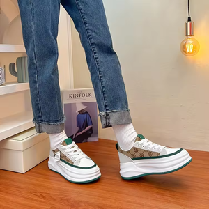 Nuevas zapatillas de diseñador de lujo para mujer con cordones ajustables, cómodas para caminar, estilo casual y suela gruesa. Zapatos de mujer. - Product Image 2