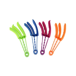 3 Pronged Wet/Dry Microfiber Brush Washable Duster and Venetian Window <strong>Blind</strong> <strong>Cleaner</strong> Made of Durable Plastic - Product Image 1