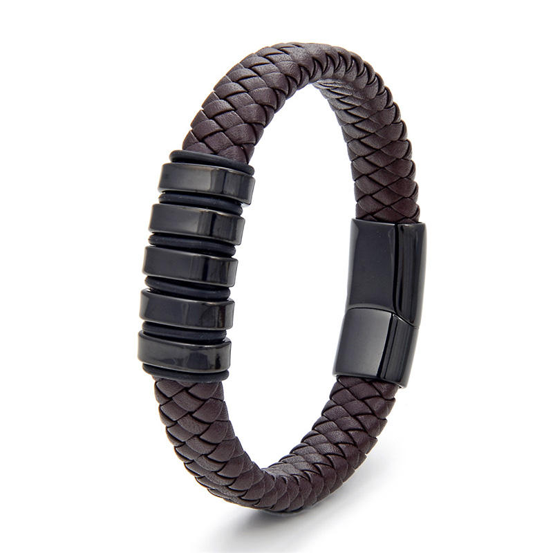 สีน้ำตาล