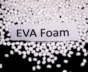 Partículas adhesivas de fusión en caliente de alta transparencia EVA UV1070 Grado de espuma de grado de inyección - Product Image 5