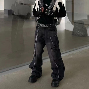 Summer New Arrival Cool Fashion Streetwear Brand Leather-Patched Flame Totem Embroidered Short-Sleeve Men's T-Shirt - Product Image 4