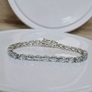 Bracelet chaîne tennis en argent sterling 925 avec aquamarine ovale 6x4mm sertie griffes, élégant cadeau pierre de naissance bleue pour anniversaire - Product Image 1