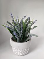 Plante artificielle de lavande en pot en gros dans un pot en ciment texturé, faux bonsaï de lavande pour la décoration de la maison, du bureau et de la ferme