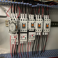 Scie à panneaux automatique EXCITECH pour le travail du bois avec moteur de 31 kW pour la production en usine de meubles