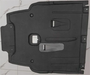 Pour Mercedes Benz Nouveau 2465200223 Classe B <span class=keywords><strong>GLA</strong></span> W246 Garde-boue moteur noir durable en velours grand format Garde-boue de voiture Garde-boue de voiture 1 an de garantie - Product Image 4