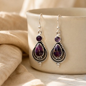 Orecchini pendenti vintage a goccia d'acqua viola per donna, orecchini personalizzati per feste e uso quotidiano - Product Image 3