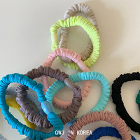 Coloré enfants cheveux cravate corde Bracelet pour bébé filles perle caoutchouc Satin Scruchies cheveux cravates élastiques bandes de cheveux