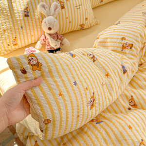 Nuevo Juego de Ropa de Cama de 4 Piezas con Estampado de Hilo Esponjoso, Estilo Fresco 2026, Suave, Esponjoso, Transpirable y Cómodo - Product Image 5