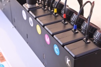 Printer UV 3360 CMYKWV, dengan Printer ganda XP600