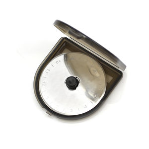 Acolchado 45mm cuchilla cortadora rotativa encaja Olfa Rotary <span class=keywords><strong>Cutter</strong></span> <span class=keywords><strong>Fiskars</strong></span> Rotary <span class=keywords><strong>Cutter</strong></span> - Product Image 1