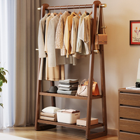 Porte-manteau autoportant en bois d'hévéa à plusieurs niveaux avec 2 étagères, pour chambre et salon