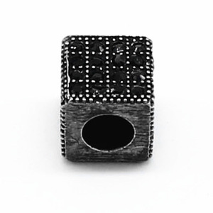 Cuentas cuadradas de acero inoxidable yunnique con pedrería para la fabricación de pulseras GZY-PJ0210 - Product Image 3