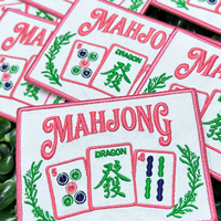 Patch brodé Mahjong style Preppy, motif tuile de dragon avec bordure rose, badge de jeu porte-bonheur pour casquettes de camionneur, vêtements et projets DIY, en stock