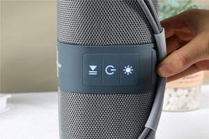 TG668 Ge'b'ra Altavoz Inalámbrico Portátil de Tela con Audio Dinámico de Alto Volumen V5.3 para 2.0 Canales, LED RGB, Tarjeta de Memoria, Computadora - Product Image 2