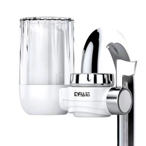 Purificador de Agua para Grifo con Filtro Extraíble, Ultrafiltración, Filtro para Grifo de Cocina, Blanco - Product Image 1