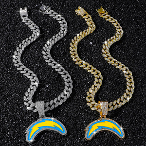 Nouveau Collier Pendentif Vintage Personnalisé Hiphop Lune Éclair en Alliage pour Hommes, Bijoux de Mode, Vente en Gros 2026 - Product Image 1