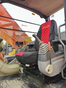 Excavatrice Hitachi d'occasion Zx200 Zx210 Zx240 Zx250 d'occasion à faibles heures de travail - Product Image 2