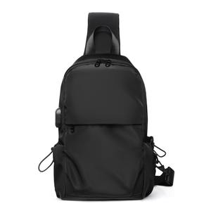 Bolsa de Pecho Gris de Poliéster Nueva de Primavera del Fabricante al por Mayor, Bolsa Cruzada de Hombro para Tablet con Carga USB, Decoración con Logotipo Personalizado - Product Image 1