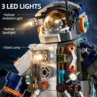 Jouet de construction 2-en-1 Pilote Spatial Astronaute avec lumière LED, modèle à assembler soi-même, cadeau de collection pour enfants - En stock
