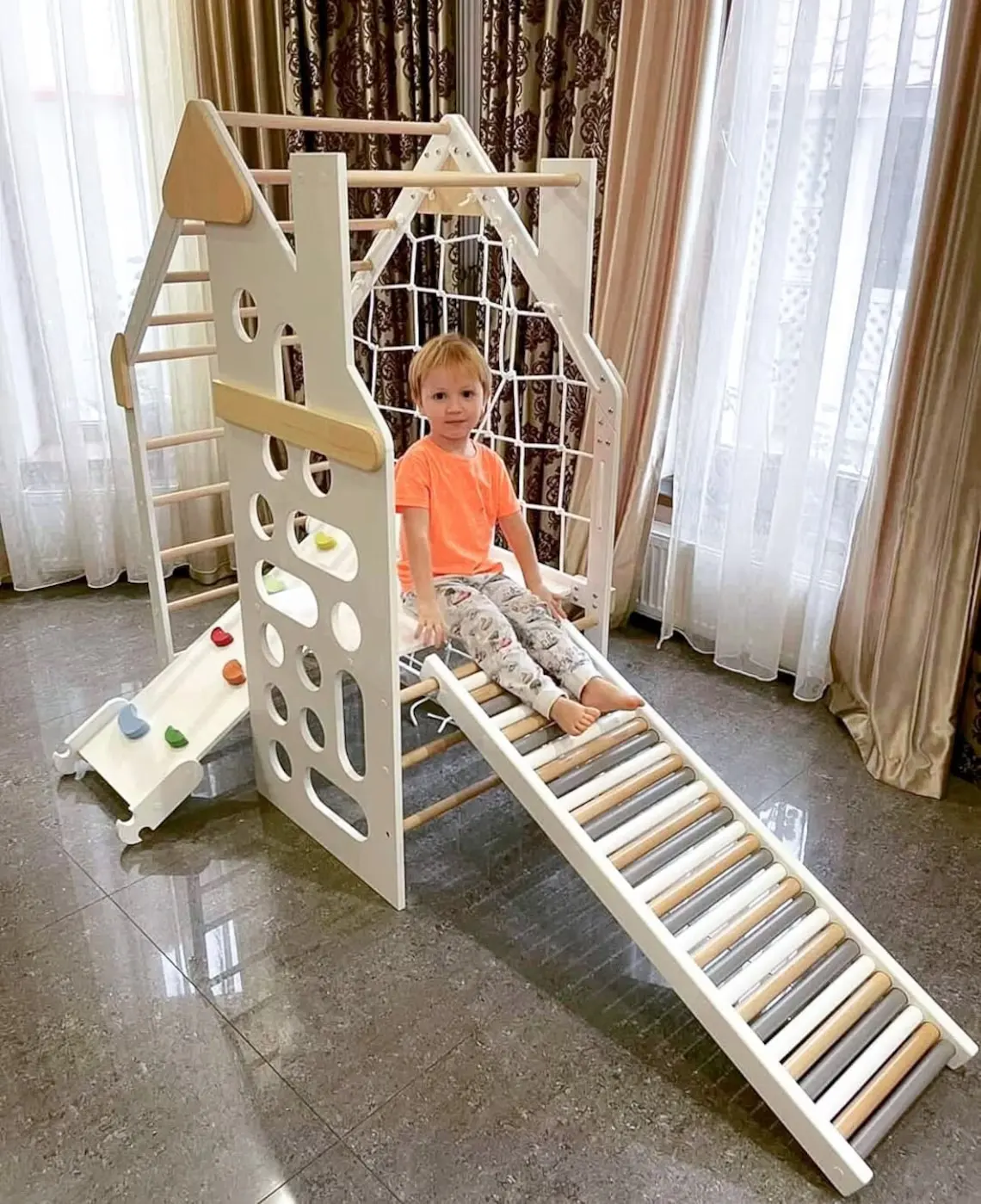 टॉडलर स्क्वायर लकड़ी जिम मोंटेसरी फर्नीचर चढ़ाई खिलौना के साथ रैंप क्रिसमस उपहार लकड़ी चढ़ाई घर