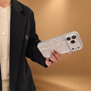 เคสโทรศัพท์กันกระแทกพิมพ์ลายหนังงูสำหรับ iPhone - Product Image 5
