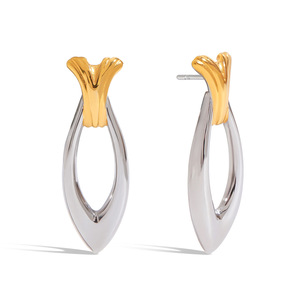 Pendientes de aro de acero inoxidable en bloques de color oro y plata, diseño geométrico, joyería de moda. - Product Image 1