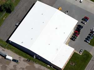 Membrane imperméable en TPO renforcée de fibres de polyester écologiques de 1,5 mm, garantie 5 ans pour les bâtiments écologiques en acier - Product Image 5