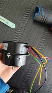 Ventilateur de gaine <span class=keywords><strong>silencieux</strong></span> portable de 4 pouces avec pales en plastique 110-240V <span class=keywords><strong>Extracteur</strong></span> de fumée - Product Image 3