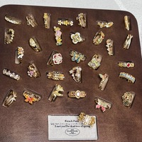 Vente en gros de bagues en oxyde de zircon pour femmes, bagues géométriques incrustées de pierres métalliques, bijoux, bagues en cristal de zircon de couleur mélangée