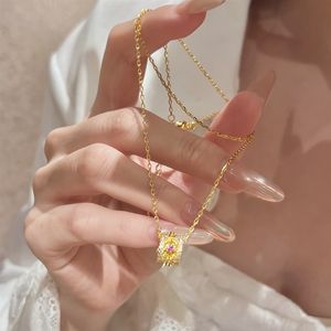 Collar con Colgante <span class=keywords><strong>de</strong></span> Girasol, Diseño Calado, para el Éxito y la Positividad, Joyería para Mujer - Product Image 3