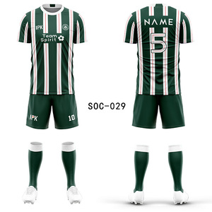 Set Professionale di Uniformi da Calcio Dri-FIT Maglia e Pantaloncini con Calzini Antiscivolo Traspiranti, Personalizzabili per Squadre e Club - Product Image 6