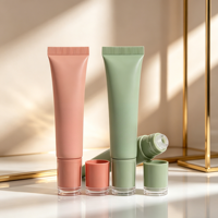 Tubes à lèvres en plastique personnalisés, gloss à lèvres personnalisé, couleur personnalisée, 10-20 ml, emballage cosmétique direct d'usine, tube d'emballage en silicone