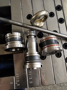 Fabricação Profissional de Novos Moldes de Pré-forma para Garrafas PET com Múltiplas Cavidades para Tampas de Garrafa - Product Image 5