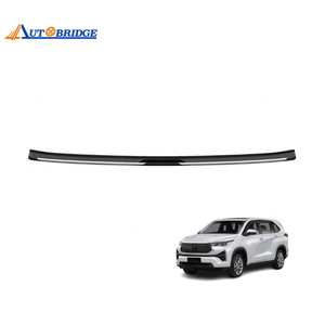 แผ่นบังโคลนหลังสีดำแผ่นบันไดบันไดบันไดกันรอยสำหรับ Toyota kijang Innova zenix Suzuki invictto 2023 - Product Image 1