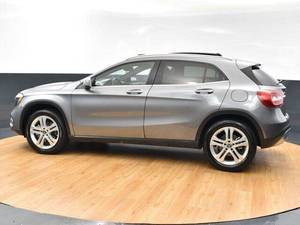 <span class=keywords><strong>Mercedes</strong></span>-Benz <span class=keywords><strong>GLA</strong></span> 250 4MATIC 4 portes SUV d'<span class=keywords><strong>occasion</strong></span> en excellent état – Meilleur <span class=keywords><strong>prix</strong></span> – Traction avant – Moteur turbo – Sièges en cuir – Climatisation adaptative – Essence – Boîte automatique – Caméra - Product Image 4