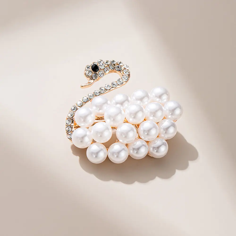 Women's Crystal Rhinestone Elegant Swan Bird Bridal Brooch Pin White Pearl Swan Brooch in Gold Plated Metal