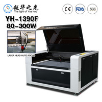 Machine de découpe et de gravure au laser CO2 professionnelle 1390 100W130W150W avec autofocus et assistance pneumatique pour usage industriel