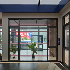 Ventanas Abatibles Modernas Deioux Hurricane, Diseño de Doble Acristalamiento, Marco de Madera Revestido de Aluminio Compuesto - Product Image 2