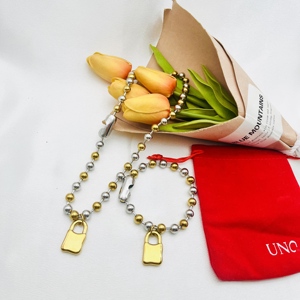 Collar con Colgante <span class=keywords><strong>de</strong></span> Cuentas Coloridas con Cierre <span class=keywords><strong>de</strong></span> Corazón AB Ask Catalog, Acero Inoxidable, Unisex, Chapado en Oro <span class=keywords><strong>uno</strong></span> <span class=keywords><strong>De</strong></span> <span class=keywords><strong>50</strong></span>, Joyería al por Mayor - Product Image 1