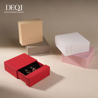 Boîte à tiroir en papier recyclé personnalisée DEQI, boîte coulissante, boîte d'emballage pour bijoux avec éponge ou boîte flottante transparente, boîtes en papier 9*9
