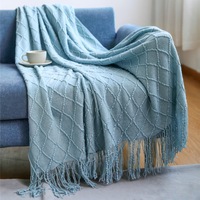 Vente en gros de couvertures décoratives en tricot à franges 100% acrylique texturé uni pour la maison, les chaises, les canapés, les lits