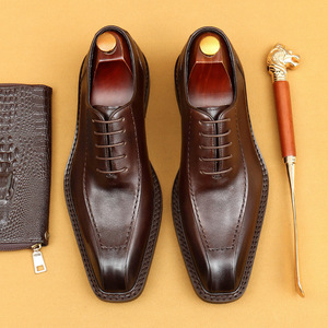 High-quality Luxurious Hand-sewn Leather Shoes Made of Top-grade Genuine Leather. Retro <b>square</b> Toe Design. - Product Image 2