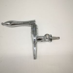 BT101053 Vente Chaude Chrome Plaqué Bière Guinness Robinet Avec Compensateur - Product Image 2