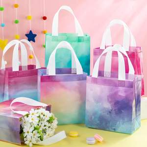 制造商工厂批发环保可重复使用PP无纺布手提袋定制徽标精美图案印刷中号购物袋 - Product Image 4