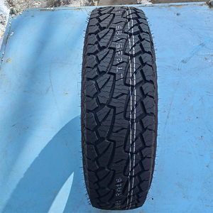 Fournisseur de pneus automobiles Alibaba P215/<span class=keywords><strong>70R16</strong></span> P225/<span class=keywords><strong>70R16</strong></span> <span class=keywords><strong>P235</strong></span>/<span class=keywords><strong>70R16</strong></span> Pneus à lettrage blanc Pneus tout-terrain quatre saisons Pneus pour routes mouillées - Product Image 1