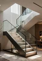 Escalier flottant en chêne massif de luxe, design moderne avec support dissimulé pour projet d'intérieur
