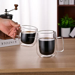 كوب قهوة زجاجي بجدار مزدوج ومقبض، مصنوع من زجاج البوروسيليكات الشفاف عالي الجودة وبتصميم عصري وسعات متعددة - Product Image 3